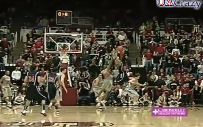 MoMo Jones shoots the game-winning jumper  at Stanford in 2010, the last game-winning buzzer-beater made by an Arizona player (YouTube video capture)