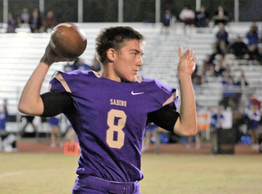 Alex Bell had 158 yards passing & 168 yards rushing (Andy Morales/AllSportsTucson.com)