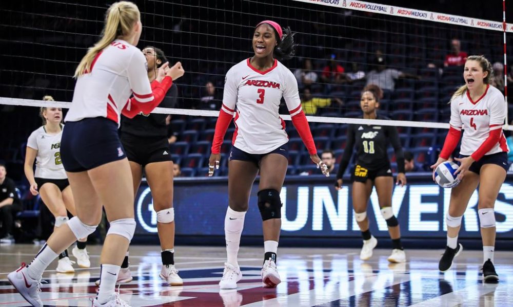 Arizona Volleyball Wins Seventh Straight Match | ALLSPORTSTUCSON.com