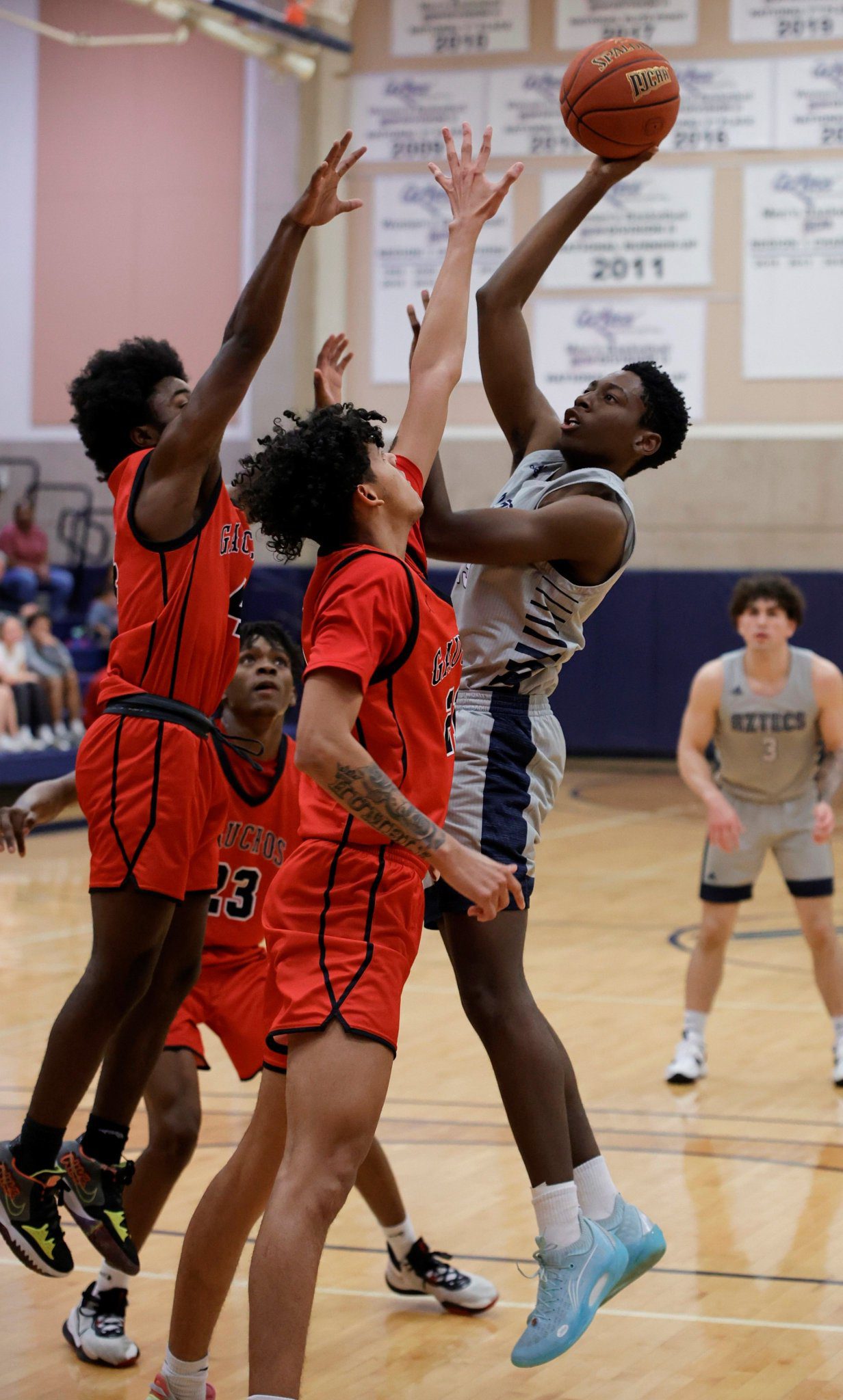 No. 10 Pima men hang on to win close game against Glendale |  ALLSPORTSTUCSON.com