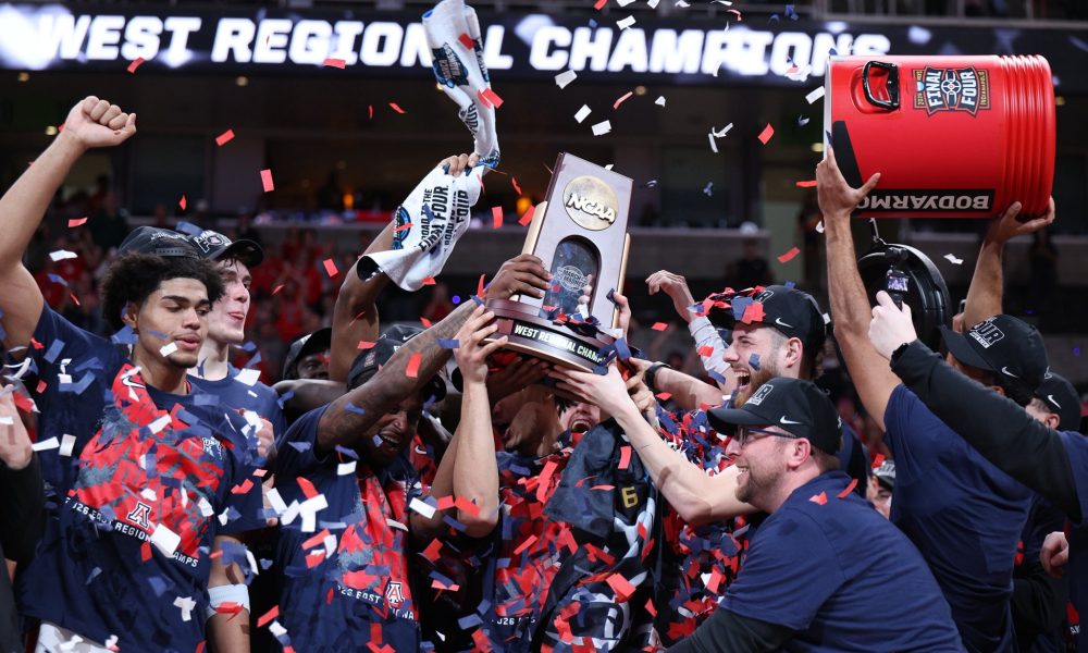 Lloyd on UA: ‘these dudes have been unbelievabe’ in the second half, now are headed to the Final Four